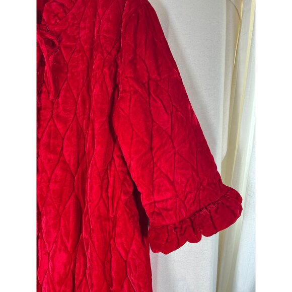 VINTAGE Womens Size 46 Chest House Coat Maxi Red Quilt Velvet Rhinestone Buttons - Picture 6 of 14